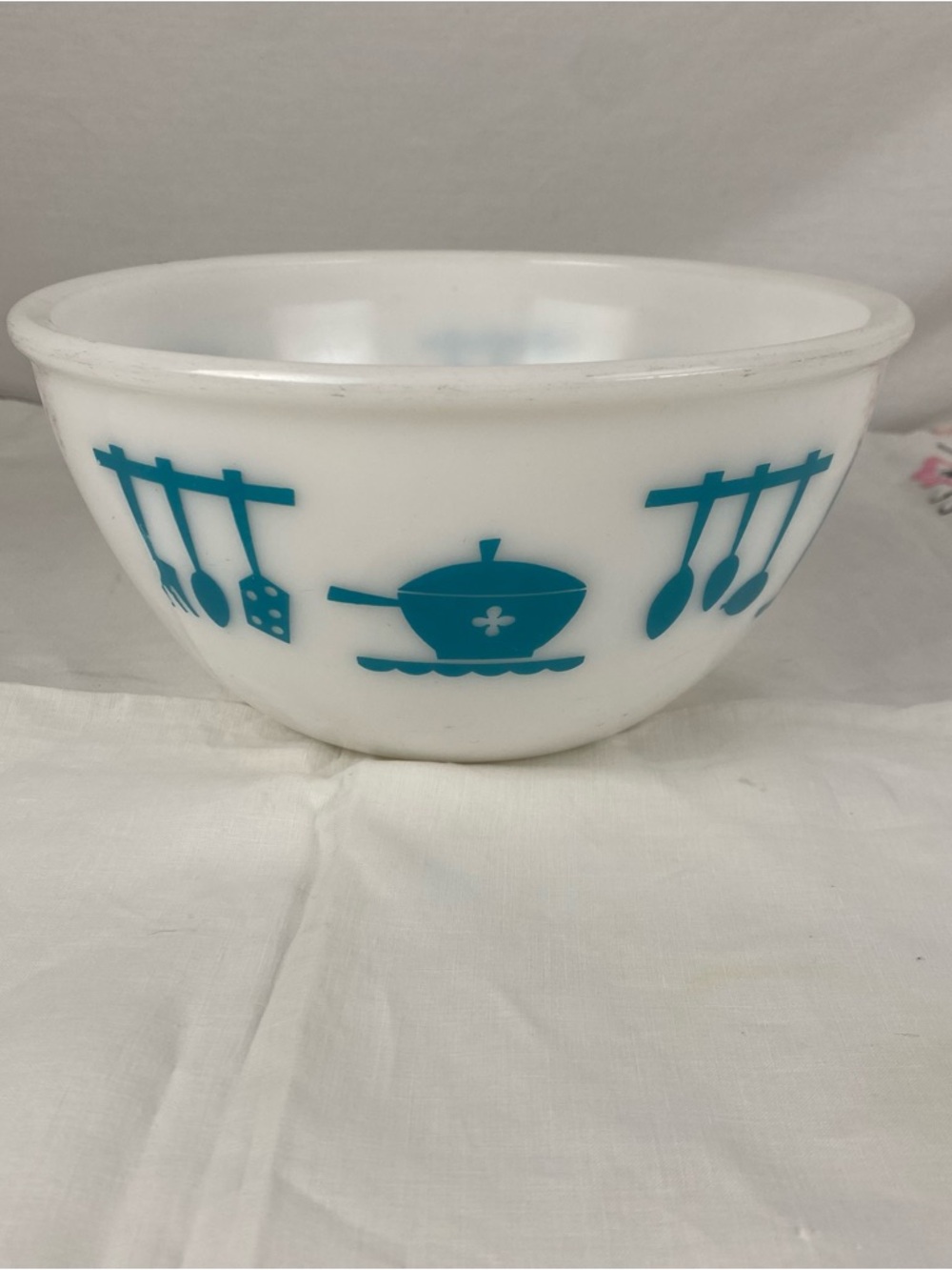 Vintage Hazel Atlas Kitchen Aids Mixing Bowl Turquoise Milk Glass 8” Retro MCM